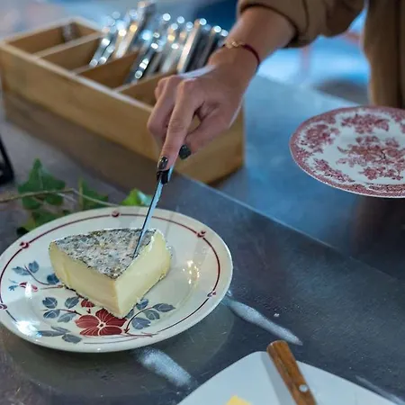 Bordeaux Cadera Aeroport מלון Mérignac