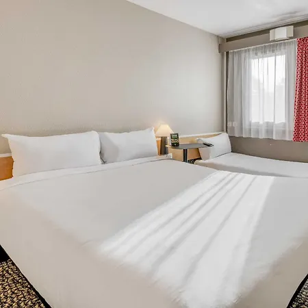 Hotel Bordeaux Cadera Aeroport Merignac (Gironde)