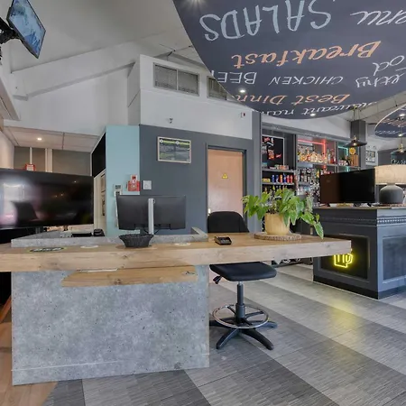 Hotel Ibis Bordeaux 3*