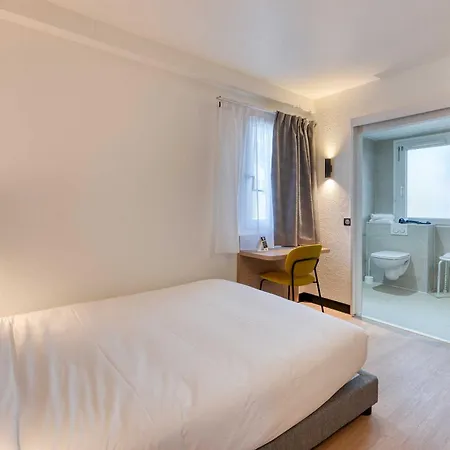 Ibis Bordeaux 3*