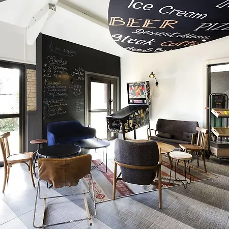 מלון Bordeaux Cadera Aeroport 3*