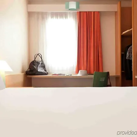 Ibis Bordeaux