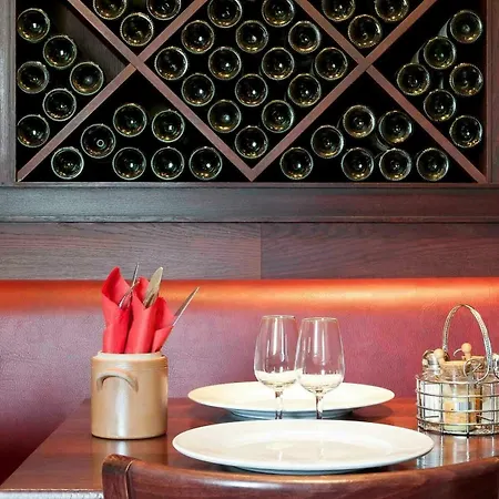 Bordeaux Cadera Aeroport 3*