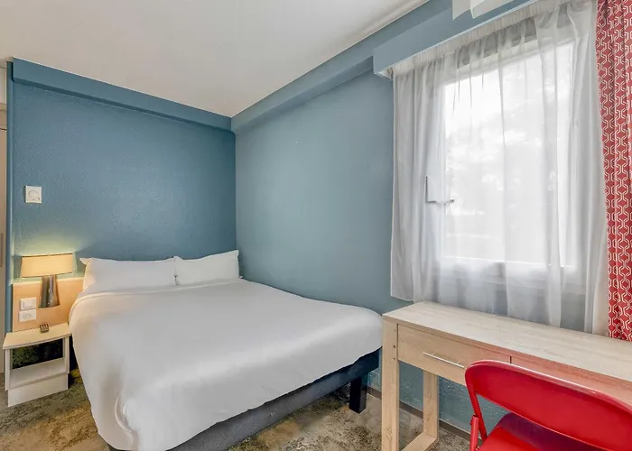 Bordeaux Cadera Aeroport Hotel 3*